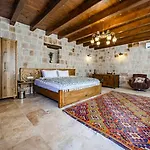 Sara Cave Cappadocia Hotel *