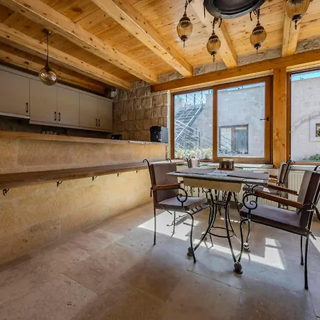 Sara Cave Cappadocia * Göreme