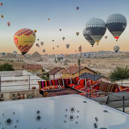 Hotel Sara Cave Cappadocia *