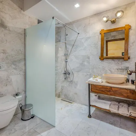 Sara Cave Cappadocia Hotel *