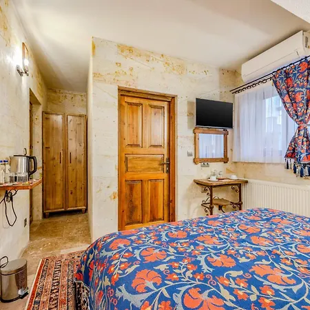 Sara Cave Cappadocia