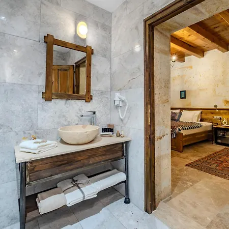 Sara Cave Cappadocia