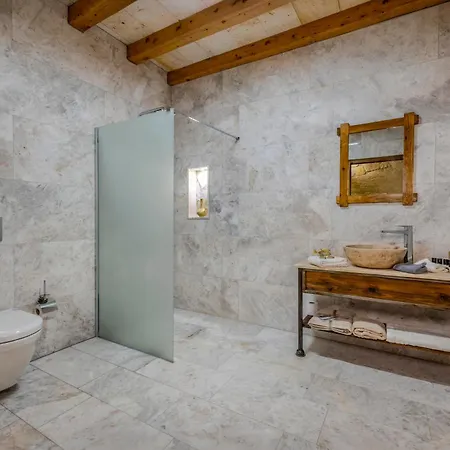 Sara Cave Cappadocia Hotell *