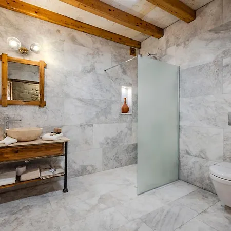 Sara Cave Cappadocia * Göreme